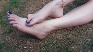 Candid Feet - Outdoors
