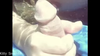 Summertime Underwater HAND-JOB by Kitty Smith in PUBLIC Beach