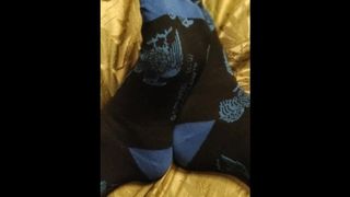 asmr of rubbing ravenclaw socks together and me describing the experience