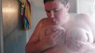 Big bodied woman shower humongous titty bounce