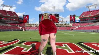 Tampa Bay all The Way! Starring SallyOMalley39 Halftime Show full sex tape