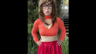 Sleazy Milf Velma Scoobydoo in Halloween Costume Get Boned by a Mystery Dildo
