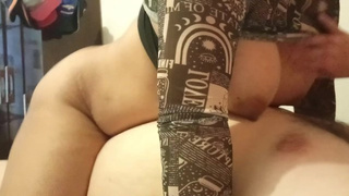 Cuando trae muchas ganas de coger la ropa se queda puesta (sex tape completo en premium)